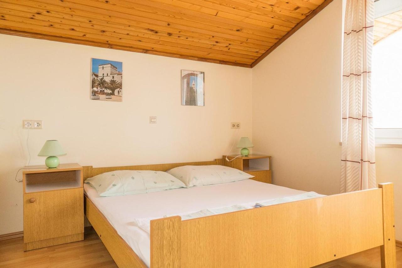 Apartments Pahljina Palit 외부 사진