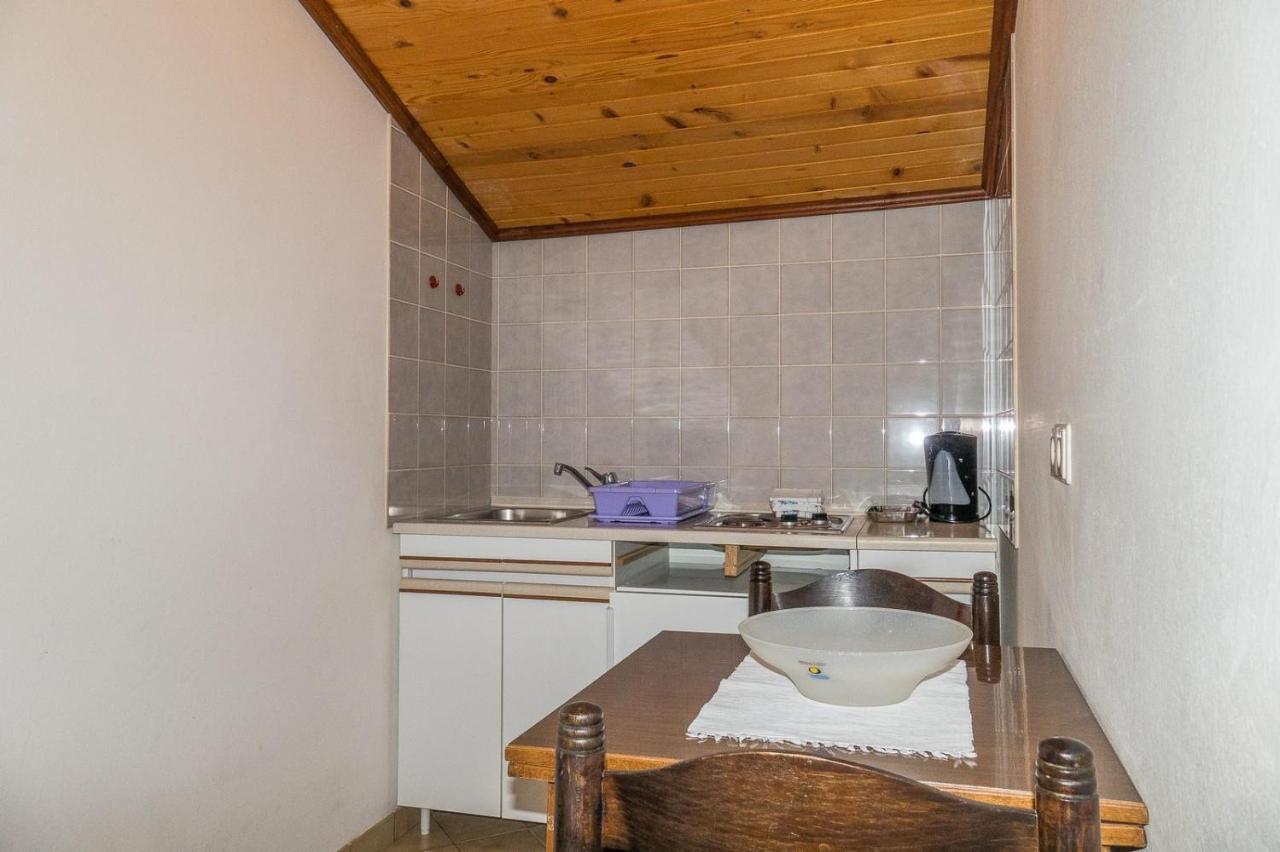 Apartments Pahljina Palit 외부 사진