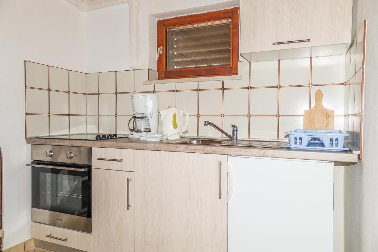 Apartments Pahljina Palit 외부 사진